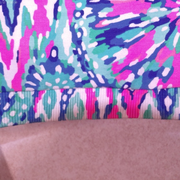 NWOT Lilly Pulitzer Carlita Tiki Pink PoP Over Crop Top BK Zip Accent Size Small - Picture 3 of 6